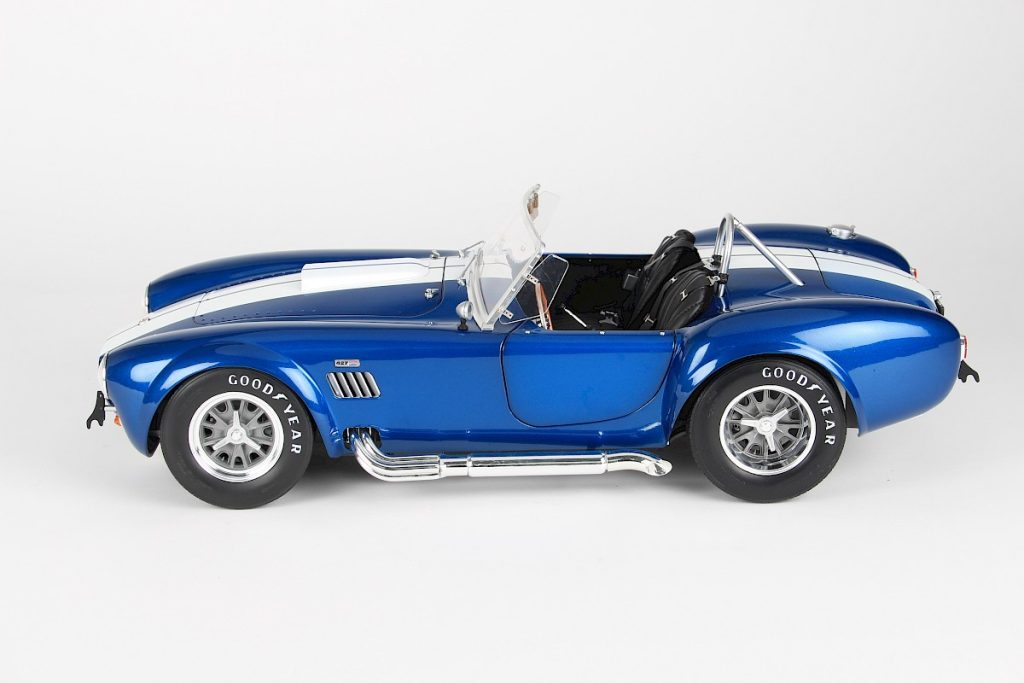 cobra_beauty_4.1200x0